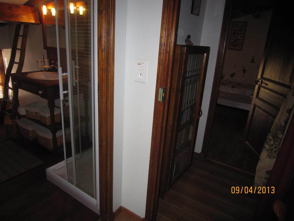 La Frandomiere Bed & Breakfast Saint-Martin-de-Londres Ruang foto